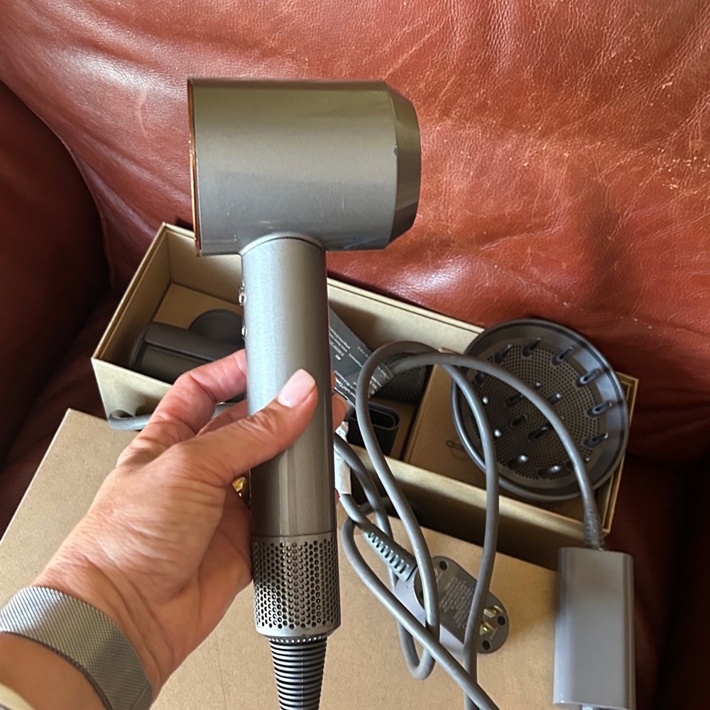 DYSON SuperSonic HD07 - Picture 6 of 9